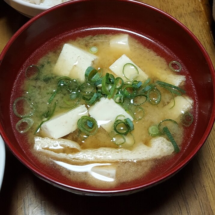 豆腐とかぶの味噌汁